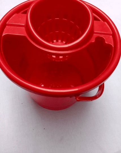 Cleaning buckets